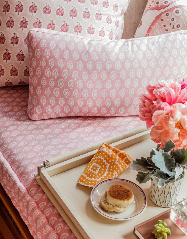 BLUSH: AN IDEAL COLOR TO ADD TO ANY ROOM